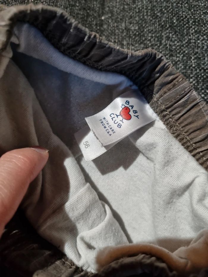 Pantalon 1 mois - photo numéro 3