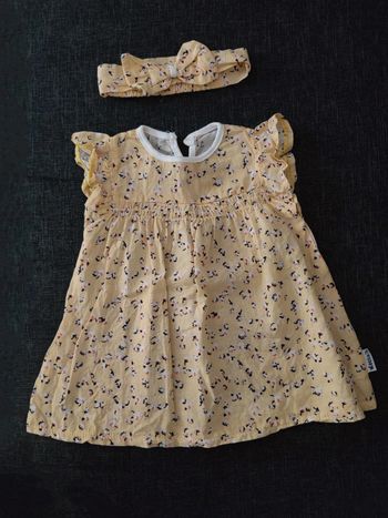 Robe + bandeau neuve