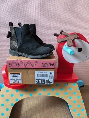 Bottines noires Chaussea taille 25