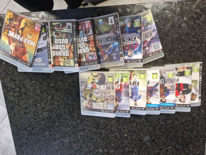 Lot de 14 jeux ps3
