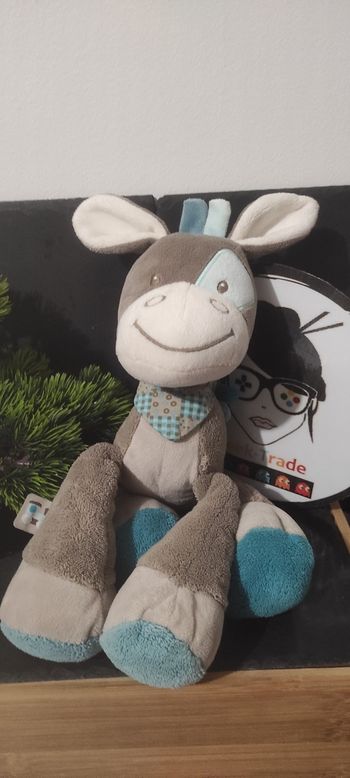 Nattou Gaston & Cyril peluche doudou cheval bleu gris cocard bandana Carreaux