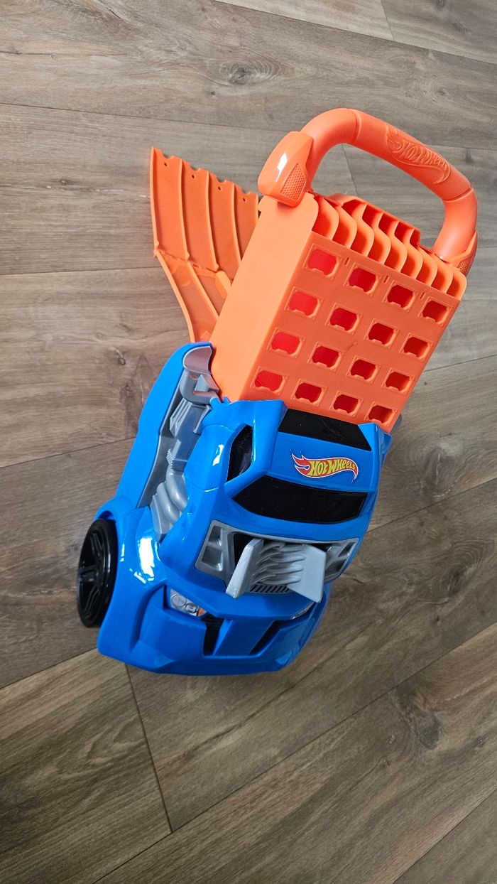 NEUF Mallette piste et rangement hotwheels - photo numéro 2