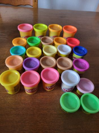 Lot pâte à modeler Play Doh