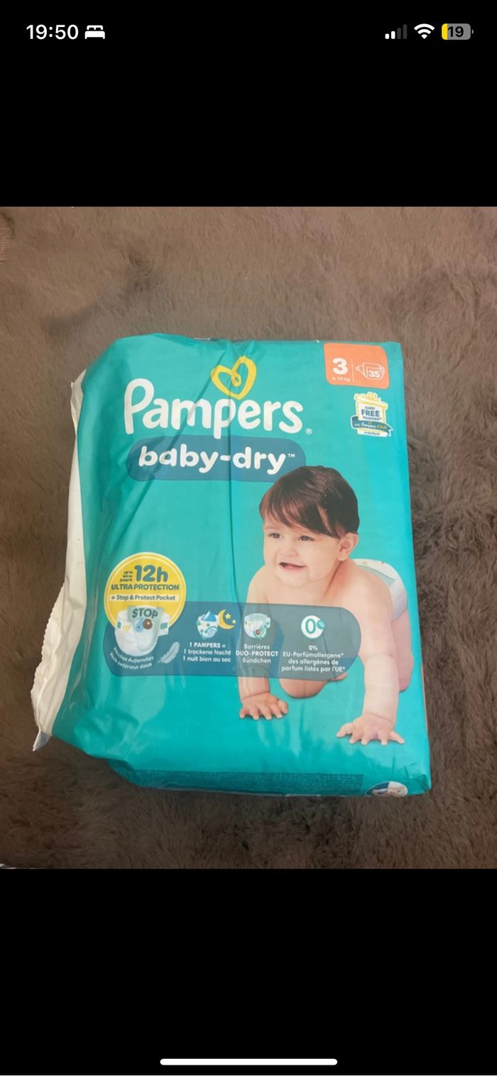 Pampers  couches