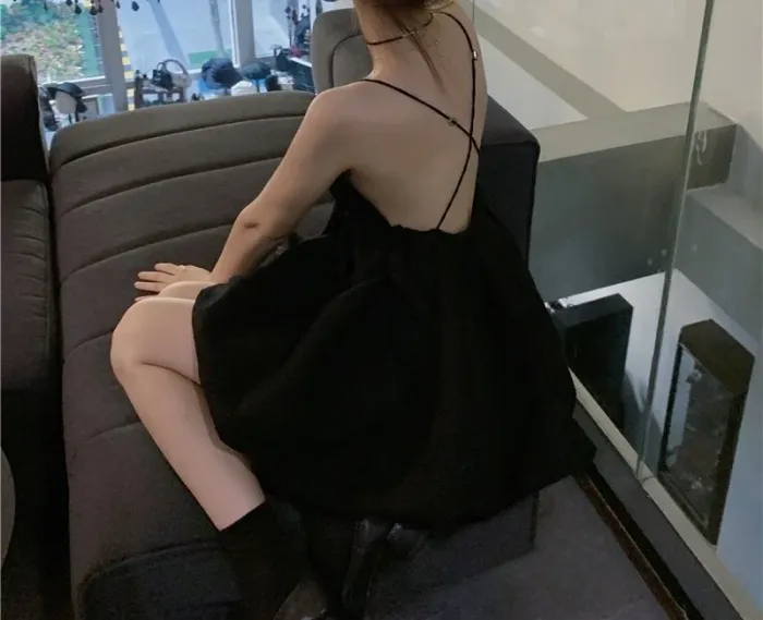 Robe dos nu Camisole noire - photo numéro 2