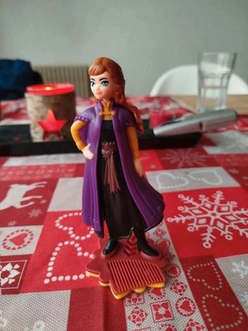 Anna figurine
