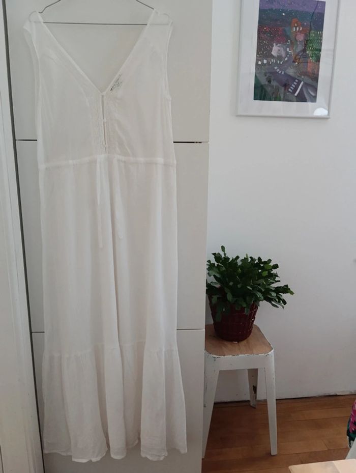 Robe longue sans manches 
Princesse Tam Tam
Taille 38 - photo numéro 5
