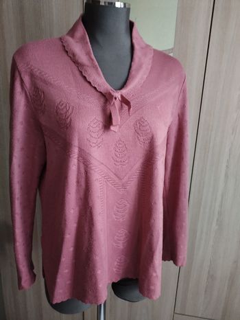 Pull femme taille 46 /48