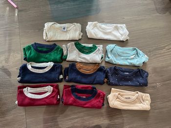 Lot de 11 bodies manches courtes 3 mois