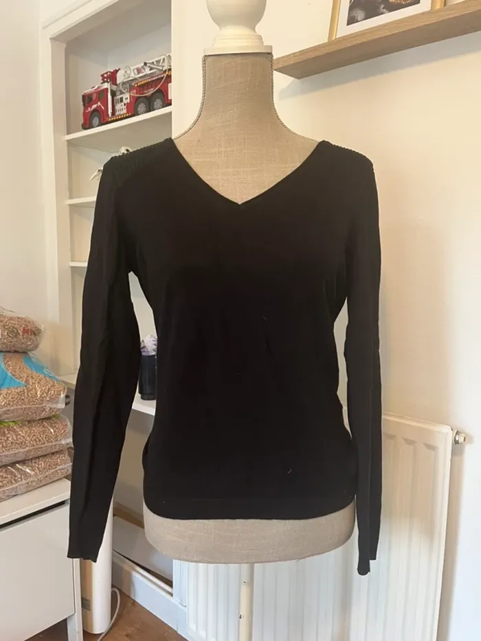 Pull décolleté V