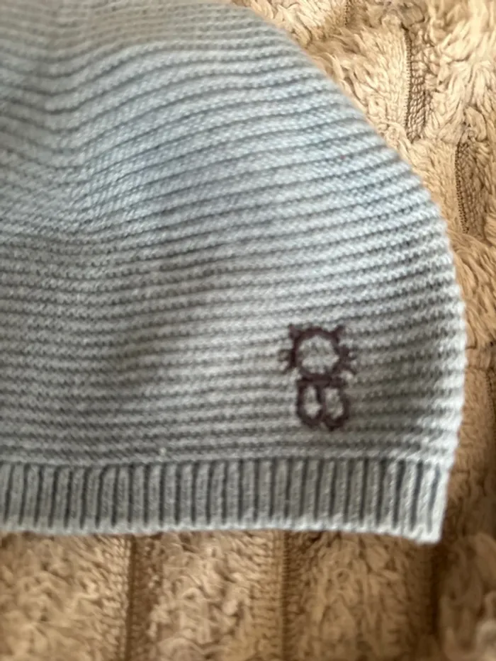 Bonnet - photo numéro 2