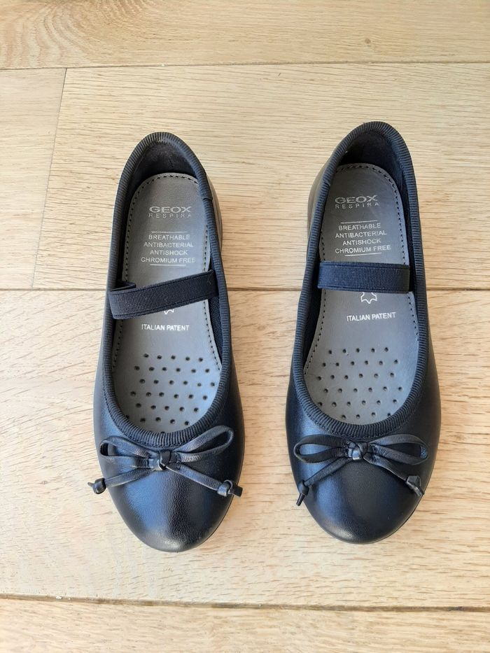 Ballerines Geox 28 - photo numéro 3