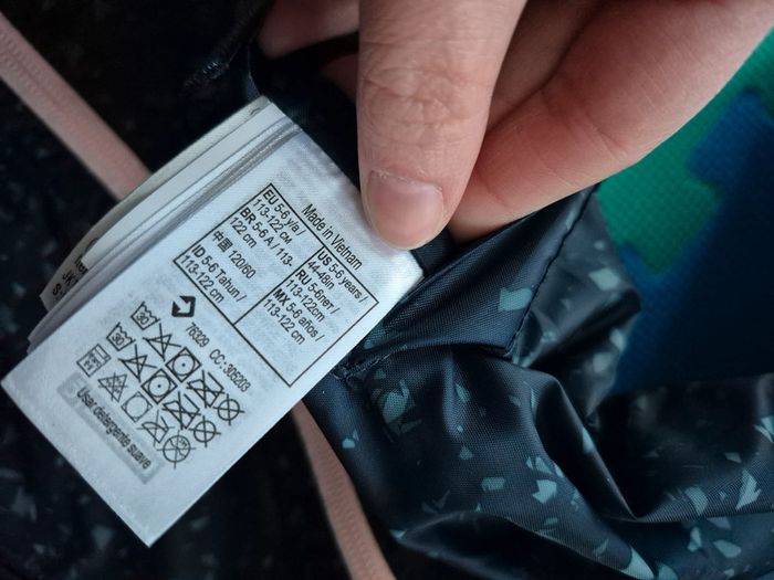 Veste imperméable Décathlon Queshua 5/6 ans - photo numéro 9