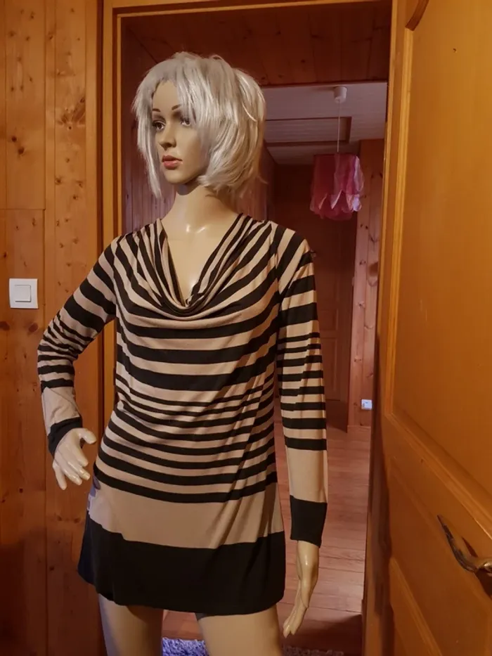 Blouse rayée beige et noir Camaïeu