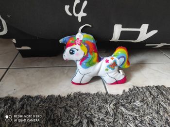 Peluche licorne plate