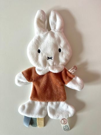 Jouet sensoriel doudou « Miffy » neuf