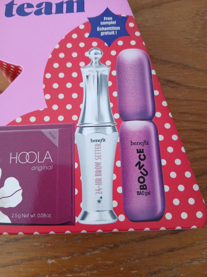 Coffret Benefit - photo numéro 3