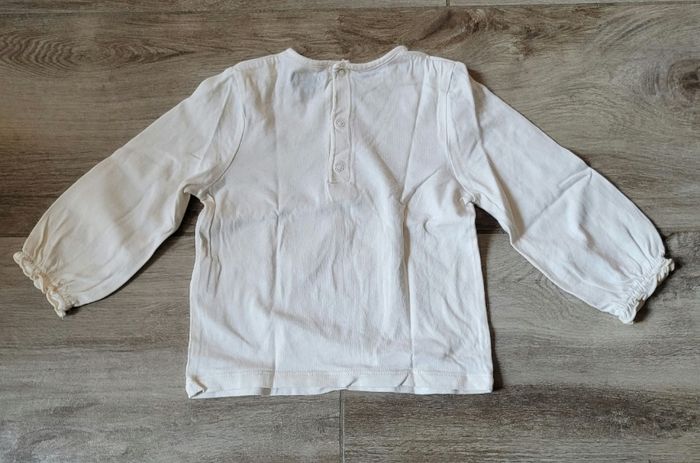 T-shirt manches longues taille 18 mois - photo numéro 2