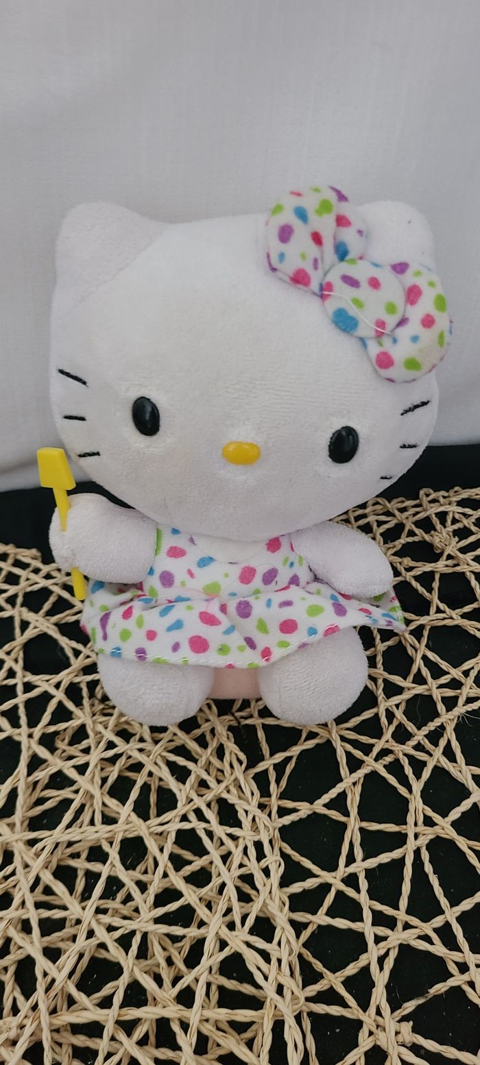 Bonnet TY Baby Sanrio Hello Kitty en peluche - photo numéro 4