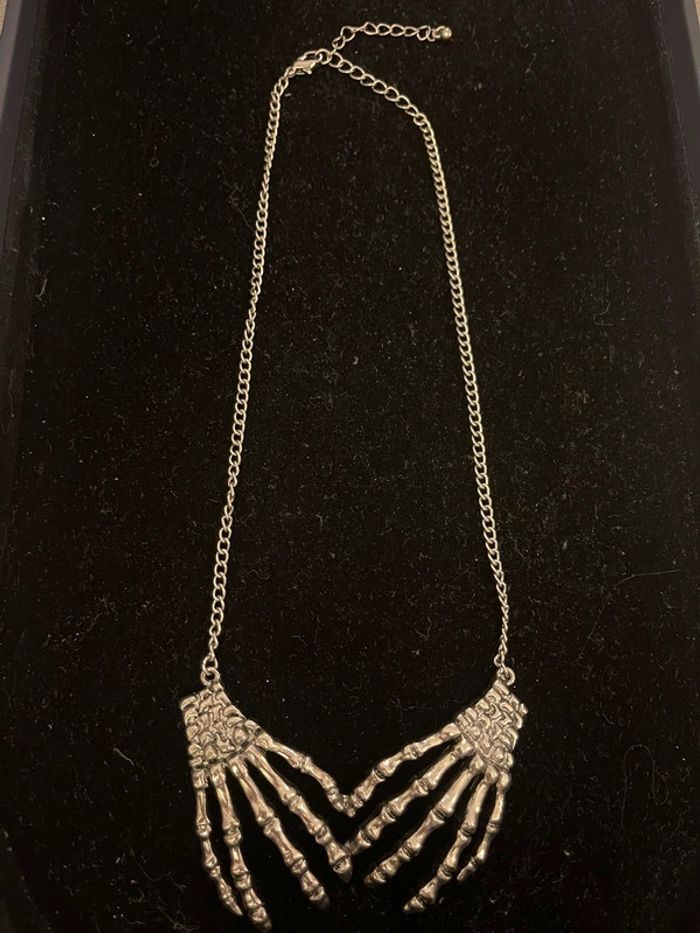 collier argenté réglable