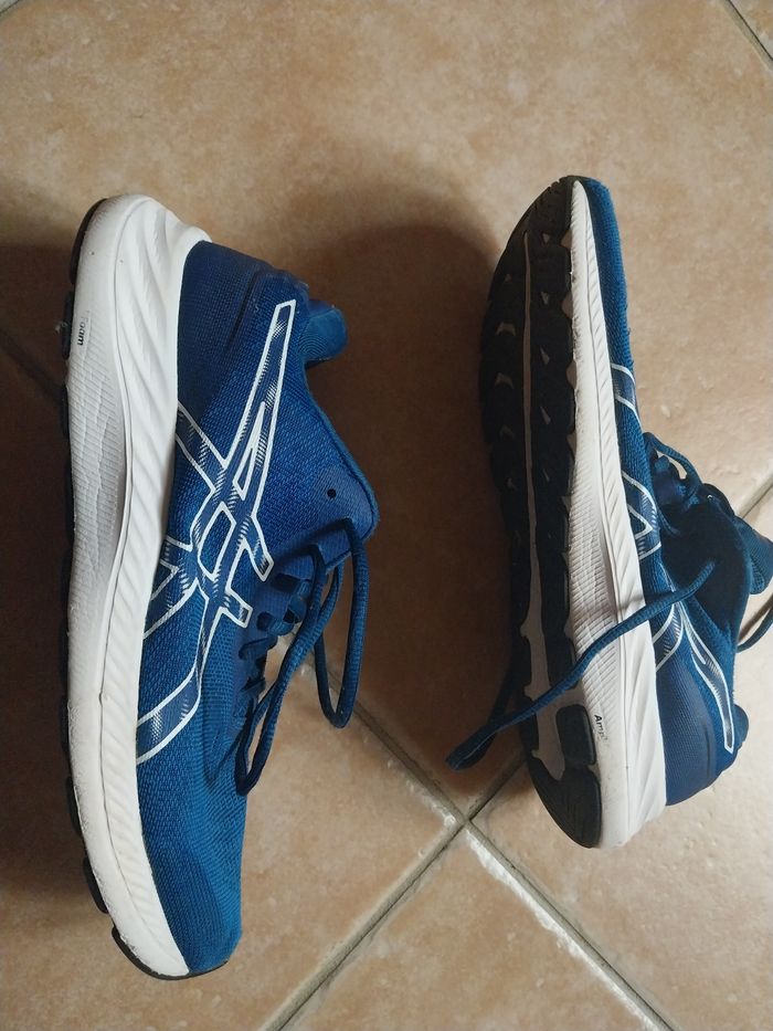Baskets asics - photo numéro 2