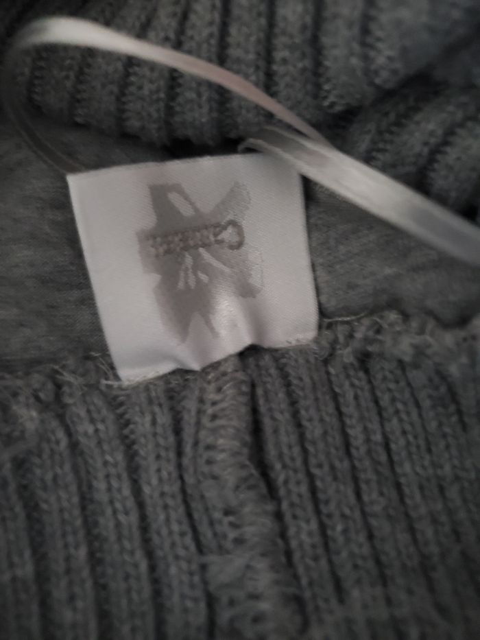 Pull sweat - photo numéro 3