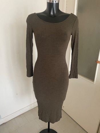 Longue robe tendance Bershka taille 36/S