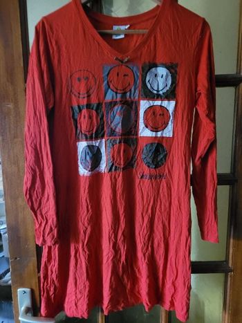 T-shirt de nuit smiley taille 38/40