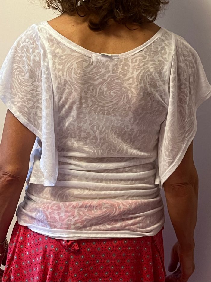 Teeshirt blanc - photo numéro 7
