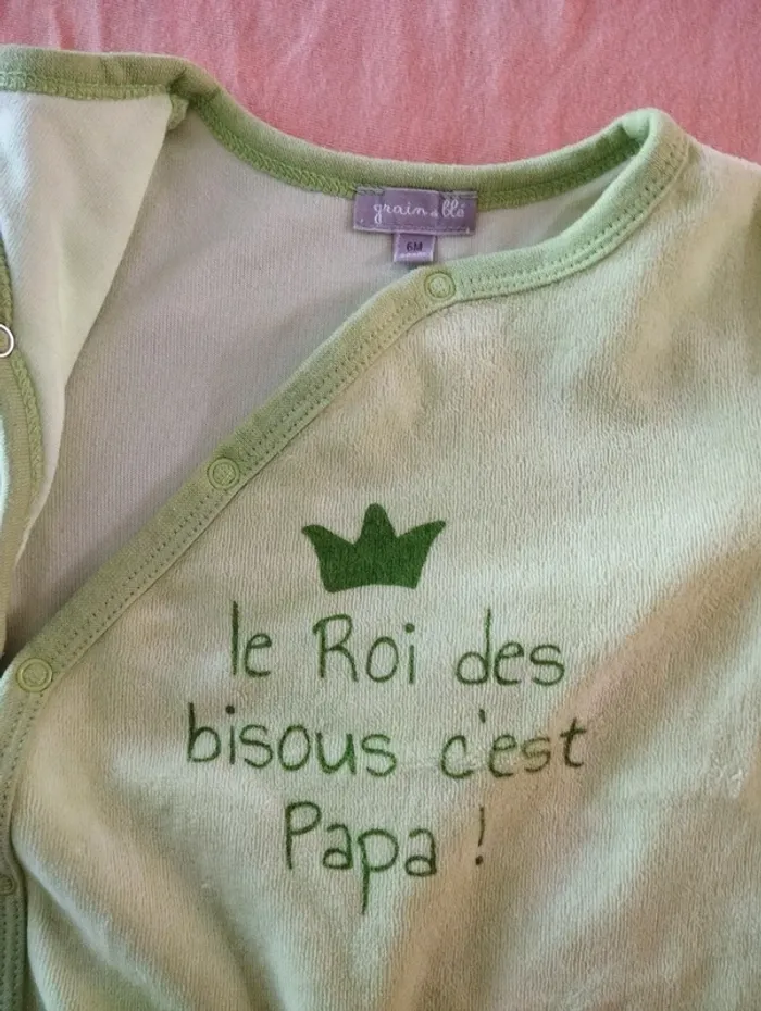 * Pyjama chaud vert pomme Le Roi des bisous c'est Maman T6M Grain de blé - photo numéro 4