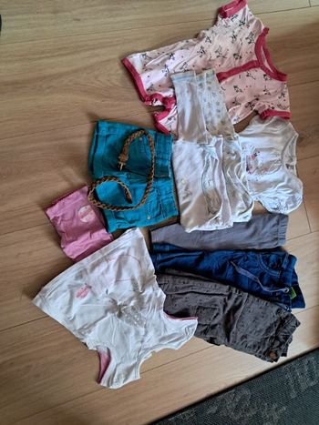 Lot vêtements 9 mois