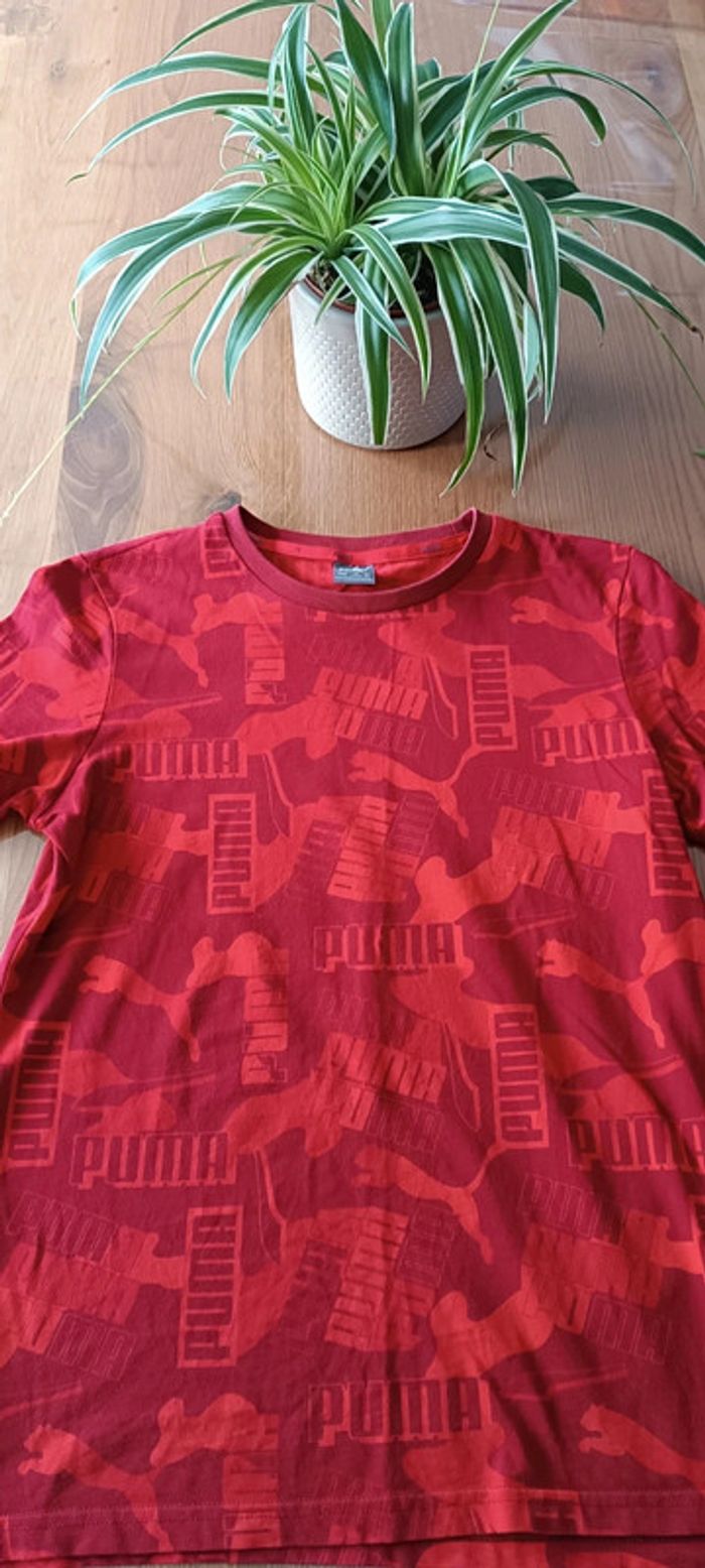 T-shirt Puma rouge