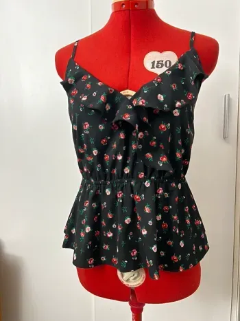 Top volants noir fleuri Jennyfer