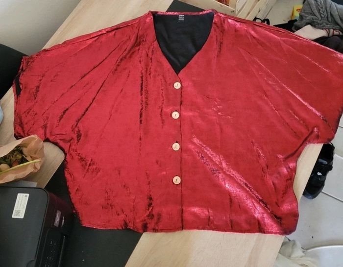 Chemise rouge
