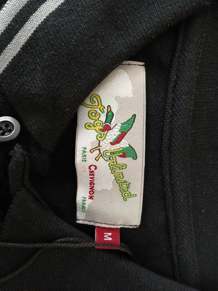 Polo chevignon ( idée cadeau) taille M neuf avec étiquettes - photo numéro 3
