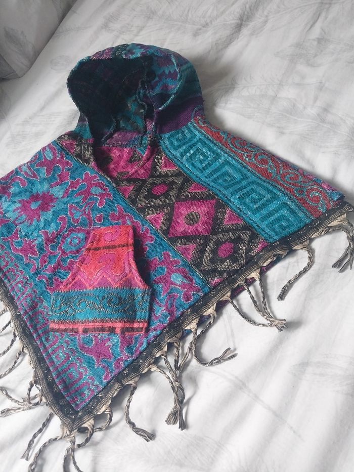 Poncho bébé 9-12 mois à capuche – style bohème coloré - photo numéro 2
