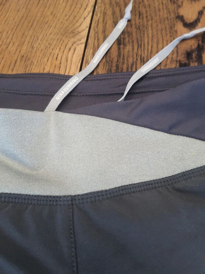Short sport femme Nike Running taille L noir/gris - photo numéro 7