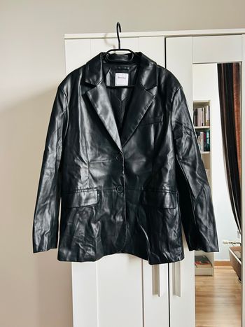 Blazer noir uni Similicuir Pull & Bear Tailles S-M