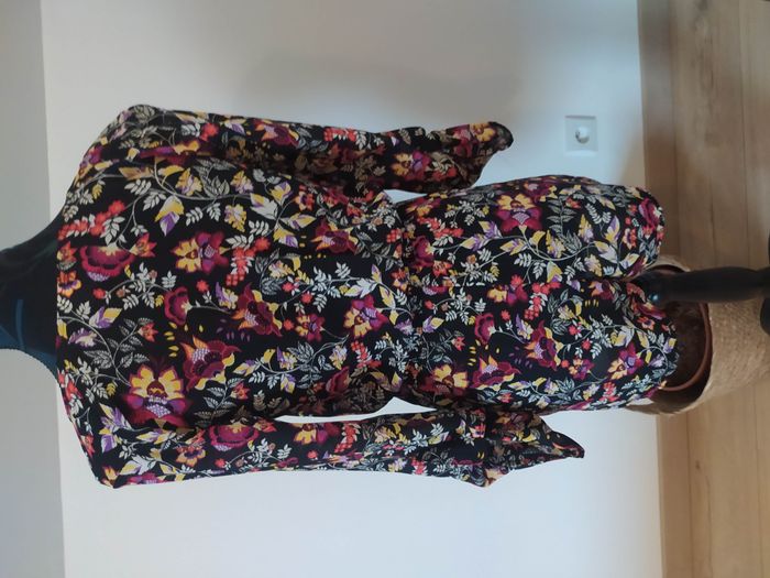 Combishort fleuri manches longues H€M 34 - photo numéro 4