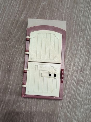 Playmobil 5221 centre équestre porte box