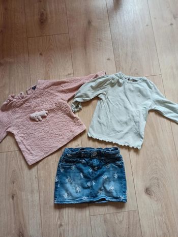lot fille pull et t-shirt manches longues