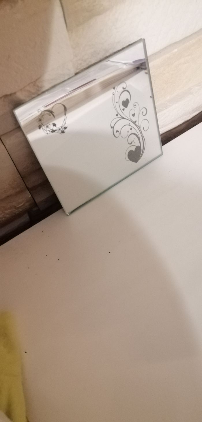 Miroir décoratif gravure