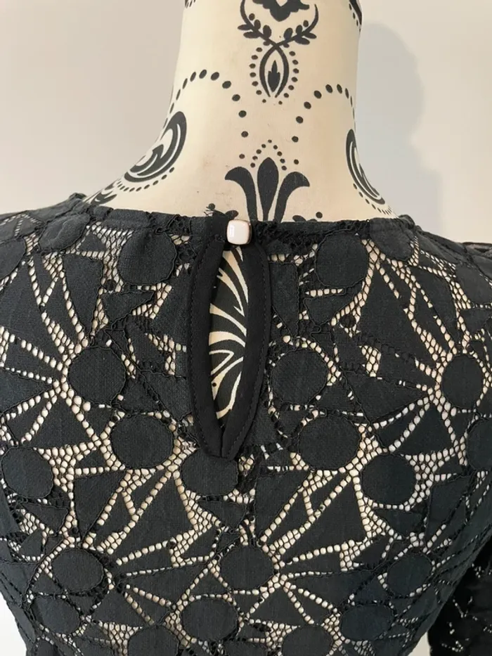 Top Noémie & Co - Dentelle noire - Taille S - photo numéro 6