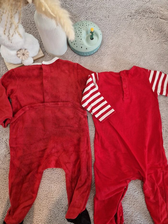 2 pyjamas Noël_6mois - photo numéro 6