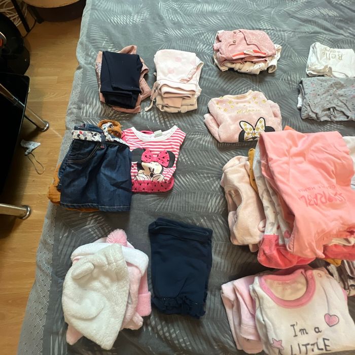 Lots de vêtements bébé fille - photo numéro 2