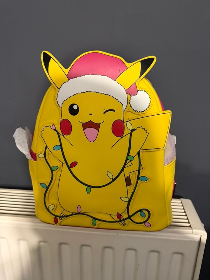 Loungefly pikachu