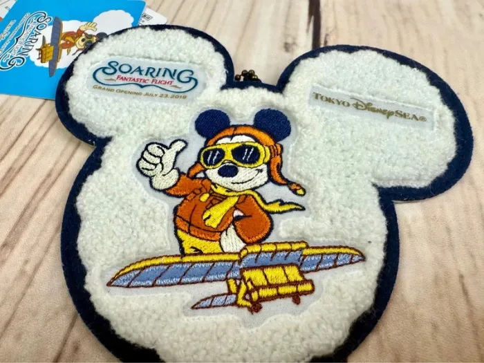 Badge en tissu Mickey Soaring grand opening - Tokyo Disneyland import Japon - photo numéro 3