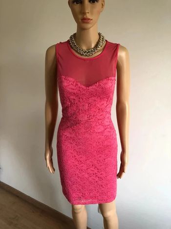 Robe rose en dentelle sans manches Morgan taille XS bon état