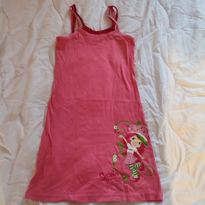 Robe Charlotte aux fraises 6 ans neuve