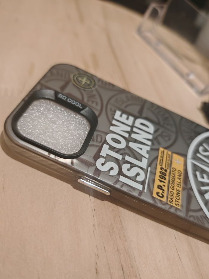 Coque Stone Island iPhone 12 Pro Max NEUVE - photo numéro 7